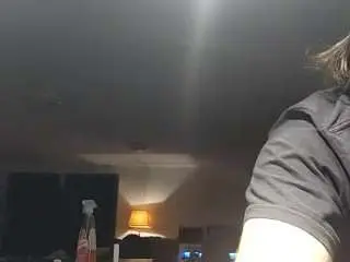 Dancewmyfeet  live sex cam