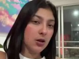 Informaltease  live sex cam
