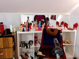 Karlahartley  live sex cam