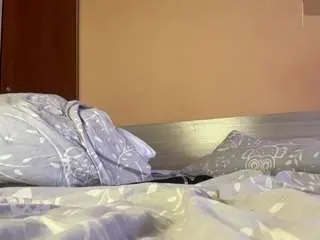 Shandibunger  live sex cam