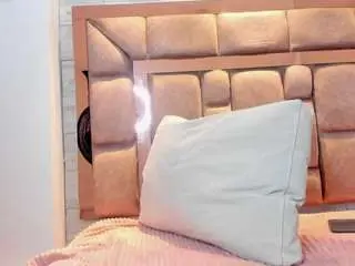 Lilian-starfire  live sex cam