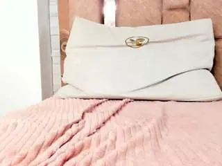 Lilian-starfire  live sex cam