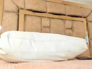 Lilian-starfire  live sex cam