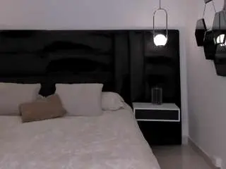 Loiseharper  live sex cam