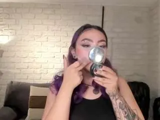 Loiseharper  live sex cam