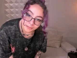 Loiseharper  live sex cam