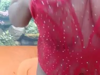 Miniseduction  live sex cam
