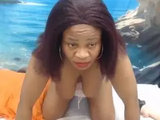 Miniseduction  live sex cam