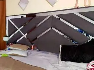 Noahandgaia  live sex cam
