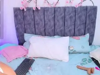 Sophieevelvet  live sex cam