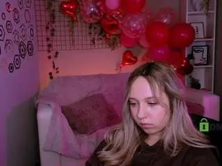 Tiffani-murr  live sex cam