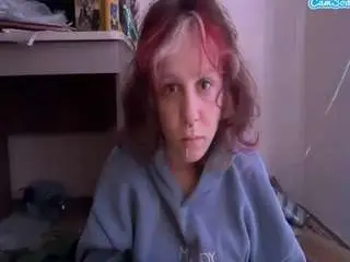 Alysestrawn  live sex cam