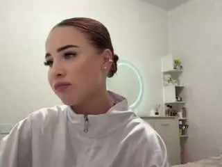 Aureliakane  live sex cam