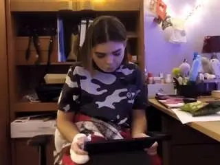 Basiliabittel  live sex cam