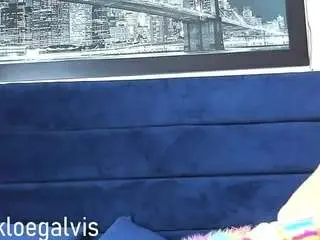 Kloe-squirts  live sex cam
