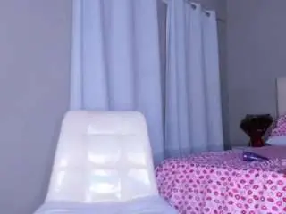 Kloewandan  live sex cam