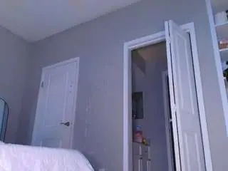 Kloewandan  live sex cam