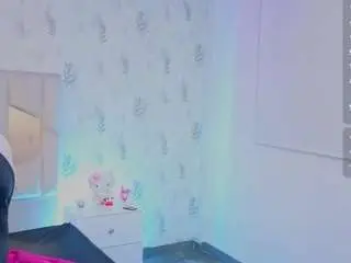 Mariana-tay  live sex cam