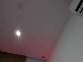 Emmaa-walton  live sex cam