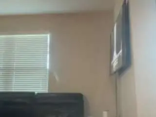 Gia943  live sex cam