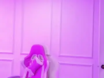 Canela_bm  live sex cam