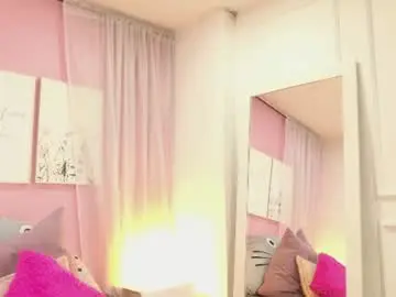 Canela_bm  live sex cam
