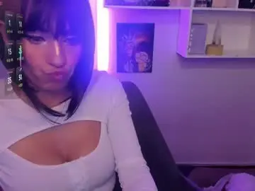 Issa_latin  live sex cam