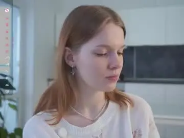 Jerrybenear  live sex cam