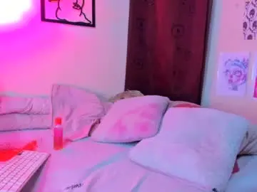 Miss_meggaann  live sex cam