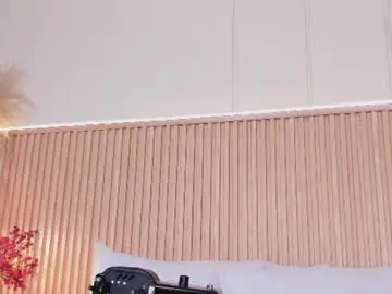 Nahimithompson  live sex cam