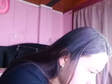 Nikkirous_  live sex cam