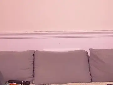 Vanessadusk  live sex cam