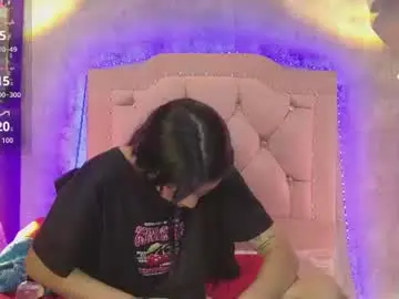 Alexaivory  live sex cam