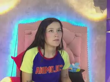 Alexaivory  live sex cam