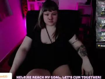 Destroyall420  live sex cam