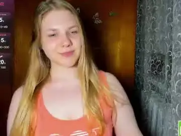 Emmafrizea  live sex cam