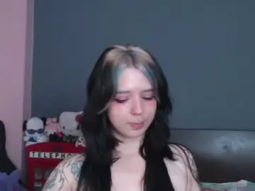 Kitsunearineko  live sex cam