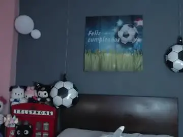 Kitsunearineko  live sex cam