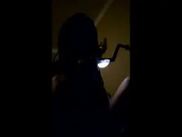 Meltheimp  live sex cam