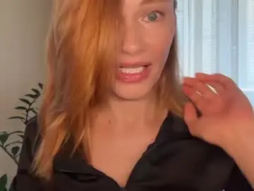 Mistybarnes  live sex cam