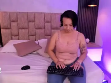 Rubistone  live sex cam