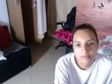 Sara_thompson01  live sex cam