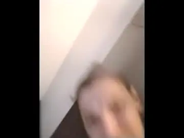 Sharkshit72319852212  live sex cam