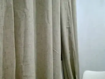 Wangi_wangi  live sex cam