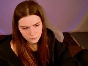 Aliceinredsquare_  live sex cam