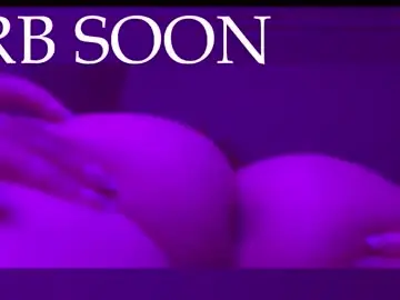 Aurifox  live sex cam