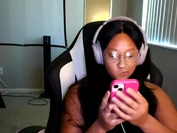 Clioenchants  live sex cam