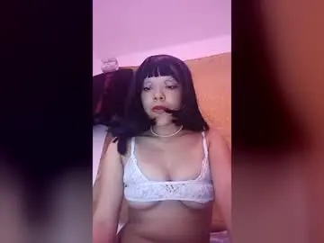 Dominique_____  live sex cam