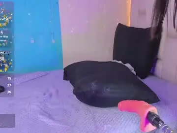 Im_foxy011  live sex cam