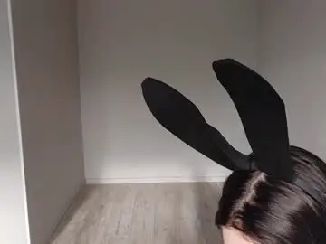 Juanitacalcano  live sex cam